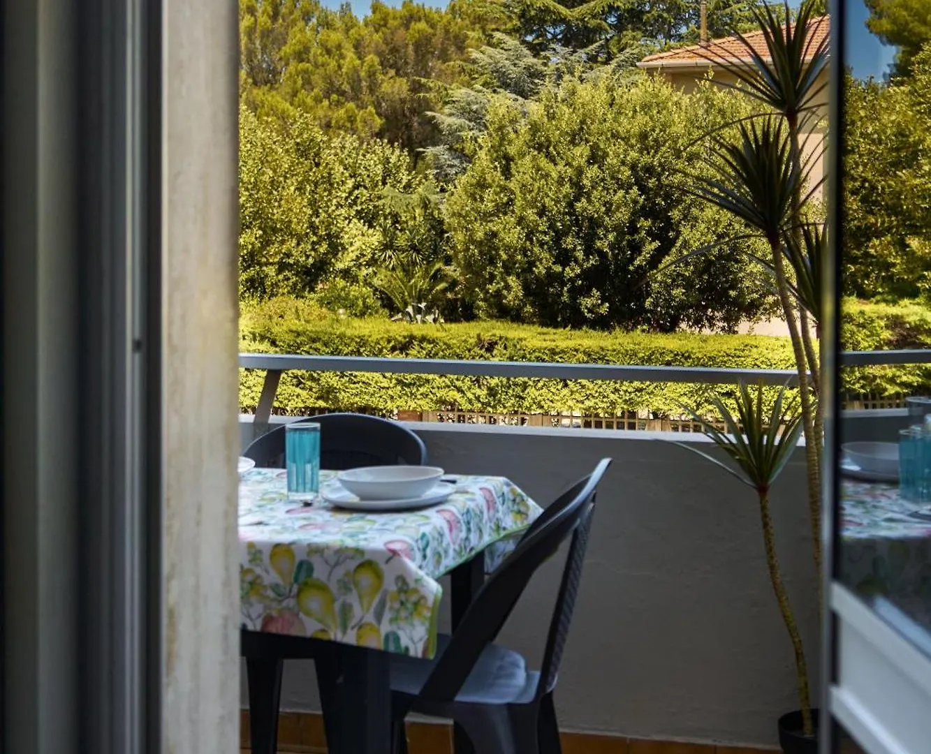 Edith'S House Just 850 Meters From The Beach, 2 Bedrooms, 6 Beds, Air Conditioning, Private Outdoor Area ロジニャーノ・ソルヴァイ アパート